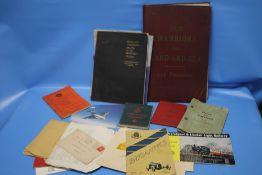 A COLLECTION OF VINTAGE EPHEMERA AND BOOKLETS TO INCLUDE RAILWAY, MOTORBIKES, VINTAGE CAR INTEREST