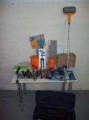 A SELECTION OF TOOLS TO INCLUDE A TORQUE WRENCH