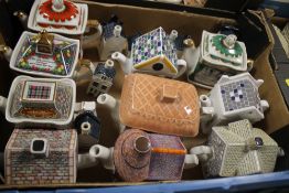 A TRAY OF MAINLY SADLER TEAPOTS (NOT INCLUDING TRAY)