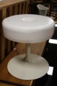 A RETRO WHITE CIRCULAR STOOL H-43 CM