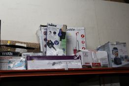 A SELECTION OF HOUSEHOLD ITEMS ETC - A/F ( SPARES AND REPAIRS )