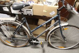 A TREK MULTI TRACK BICYCLE A/F