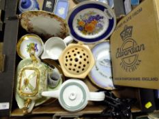 A TRAY OF ASSORTED CERAMICS TO INCLUDE A SADLER TEAPOT' TOGETHER WITH A SMALL TRAY OF HORNSEA
