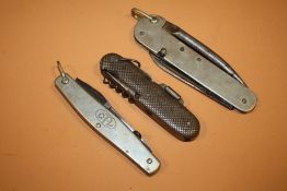 THREE LARGE MILITARY TYPE POCKET KNIVES