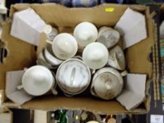 A SMALL TRAY OF NORITAKE CHINA