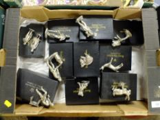 A BOX OF ,ROYAL HAMPSHIRE, ANIMALS & FIGURES (BOXED)