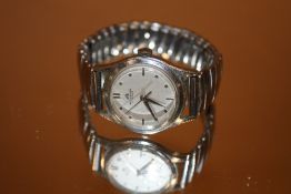 A MENS VINTAGE WRISTWATCH BY BUCHERER