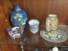 A COLLECTION OF CHINESE/ORIENTAL CERAMICS' TOGETHER WITH A FLORAL ENAMELLED VASE (10)