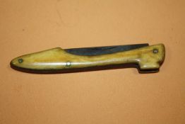 AN UNUSUAL VICTORIAN PENKNIFE IN THE FORM OF A SHOE