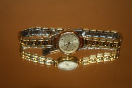 A LADIES TISSOT WRISTWATCH