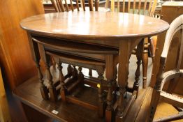 AN ,OLD CHARM, OAK OVAL NEST OF THREE TABLES H - 52 CM W - 82 CM (LARGEST)