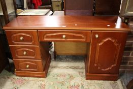 A MODERN TWIN PEDESTAL DRESSING TABLE W-144 CM