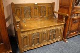 AN OAK CARVED MONKS BENCH/SETTLE W-97 CM