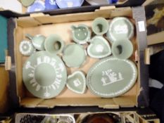 TOW BOXES OF GREEN AND DARK BLUE WEDGWOOD JASPERWARE