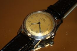 A MENS VINTAGE TISSOT AUTOMATIC WRISTWATCH