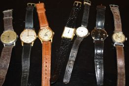 A BAG OF VINTAGE AND ANTIQUE WRISTWATCHES