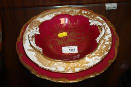 A ROYAL CROWN DERBY GOLD AVES CABINET PLATE TOGETHER WITH A COALPORT EXAMPLE AND MATCHING TWIN