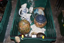 A BOX OF CERAMICS TO INCLUDE A CHINESE EGG ORNAMENT