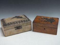 AN EARLY 20TH CENTURY FRENCH WOODEN JEWELLERY BOX, with hand painted floral decoration to the hinged