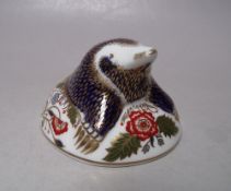 A ROYAL CROWN DERBY COLLECTORS GUILD 'MOLE' PAPERWEIGHT, gold stopper, no box, W 8 cm