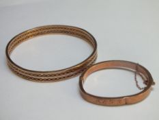 AN ANTIQUE 9CT GOLD RETICULATED BANGLE, Dia. 7 cm, approx W 14.9 g, together with an unmarked yellow