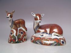 A ROYAL CROWN DERBY COLLECTORS GUILD DEER PAPERWEIGHT, gold stopper, no box, H 13 cm, W 17 cm,