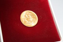 A QUEEN ELIZABETH 1968 GOLD SOVEREIGN
