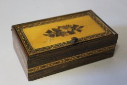 A TUNBRIDGEWARE BOX, W 14 cm