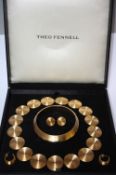 A THEO FENNELL OF LONDON 18CT .750 HALLMARKED COLLARETTE FROM THE WHIP COLLECTION WITH BANGLE AND TW