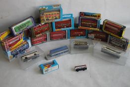 AN ASSORTMENT OF BOXED AND LOOSE DIECAST BUSES to include Matchbox Superkings, Matchbox 'The