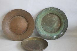 AN OTTOMON HAND RAISED COPPER PLATE, WITH HAND INCISED DECORATION. a cartouche dated AH1191 D 32 cm,