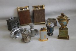 A COLLECTION OF VINTAGE TABLE LIGHTERS, to include lift arm types, novelty and Colibri