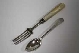 A HESTER BATEMAN BRIGHT CUT TEASPOON TOGETHER WITH A GEORGIAN SILVER AND MOTHER OF PEARL FORK