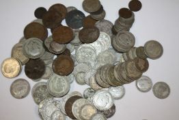A BAG OF ANTIQUE COINAGE TO INCLUDE HALF CROWNS