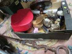 A TRAY OF ASSORTED SUNDRIES TO INCLUDE FIGURES, TREEN BOWL ETC. TOGETHER WITH A TRIBAL STYLE