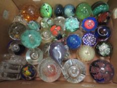 A LARGE QUANTITY OF STUDIO GLASS PAPERWEIGHTS