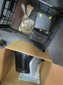 A BOX OF COLLECTABLES TO INCLUDE A SILVER PLATED HAND MIRROR, VINTAGE CAMERA ETC. TOGETHER WITH A