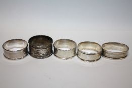 FIVE SILVER NAPKIN RINGS TO INCLUDE A CHARLES HORNER EXAMPLE