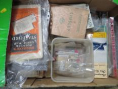 A BOX OF EPHEMERA TO INCLUDE BOOKS, BLACK AND WHITE PHOTOGRAPHS ETC.