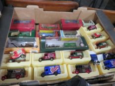 A TRAY OF LLEDO DIE CAST TOY CARS ETC.