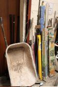 A QUANTITY OF TOOLS TO INCLUDE GARDENING, SPRIT LEVELS ETC TOGETHER WITH A WHEELBARROW