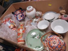 A TRAY OF ORIENTAL CERAMICS TO INCLUDE JAPANESE EXAMPLES