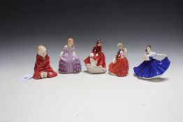 FIVE SMALLER ROYAL DOULTON FIGURES TO INCLUDE 'THIS LITTLE PIG', H 10.5 cm