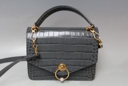A LADIES MULBERRY MOCK CROCODILE SKIN HANDBAG, twist clasp, W 22.5 cm
