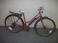 A CHALLENGE LADIES BICYCLE.