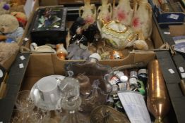 TWO TRAYS OF SUNDRIES AND CERAMICS TO INCLUDE A SADLER TEAPOT (TRAYS NOT INCLUDED)