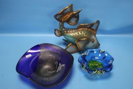 A MURANO STYLE GLASS FISH TOGETHER WITH TWO GLASS BOWLS