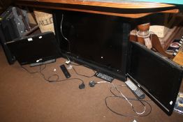 THREE FLATSCREEN TVS A/F TO INCLUDE TOSHIBA, TECHWOOD AND JVC (3)