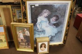 A QUANTITY OF ASSORTED PRINTS