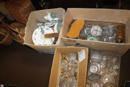 FOUR TRAYS OF CERAMICS AND GLASSWARE (TRAYS NOT INCLUDED)